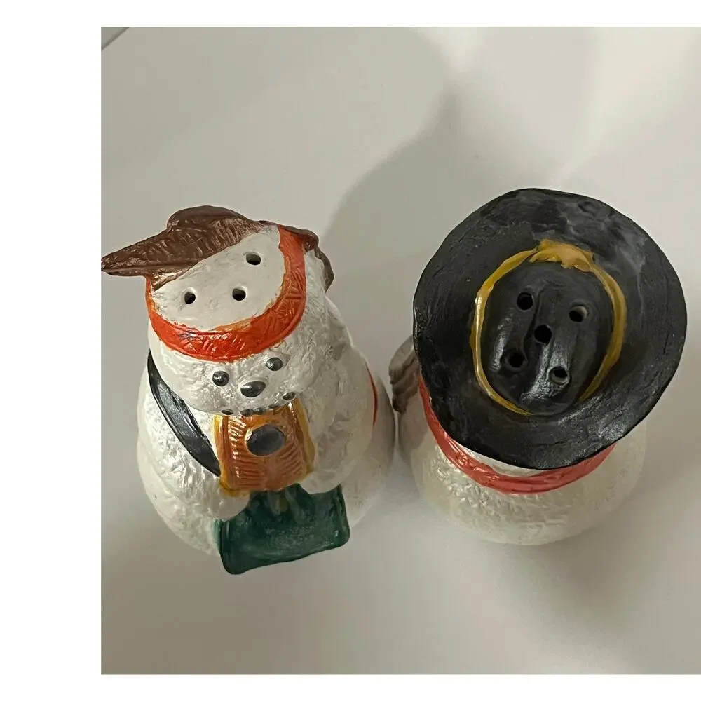 Vtg Western‎ Snowman Salt Pepper Shaker Set Hand Painted Christmas Holiday Decor